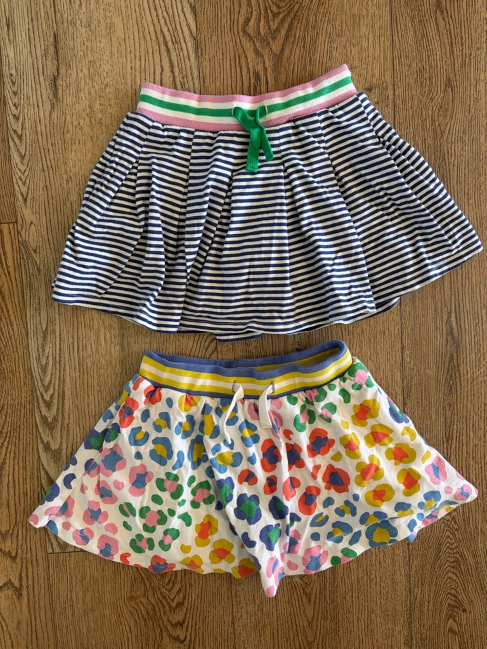 Boden Kids Pleated Jersey Skorts - Size 6/7